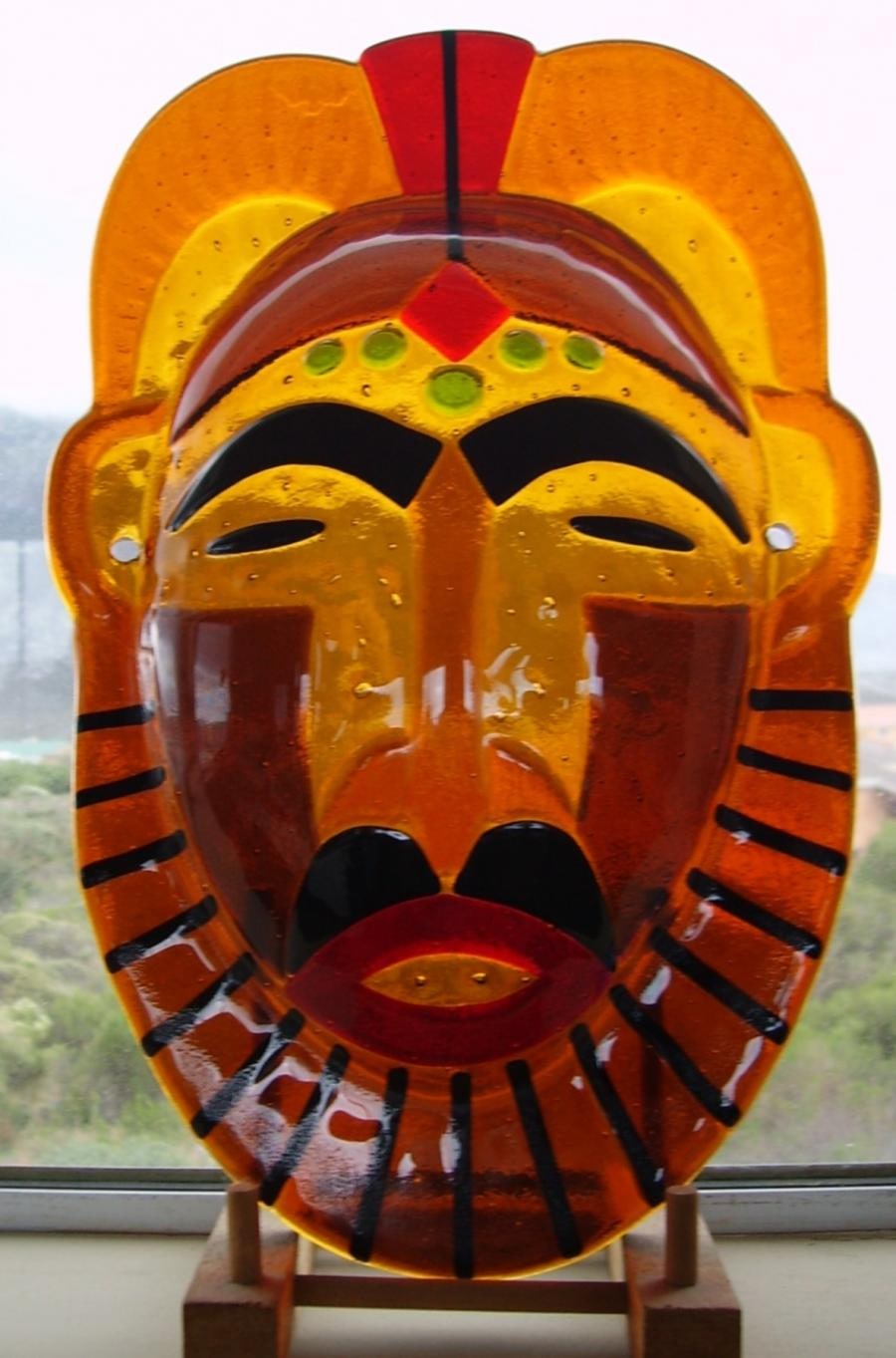Glass Mask can also be used as a wall lamp