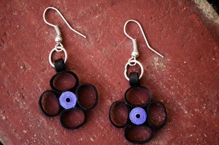 Paper earring