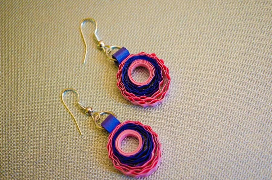 Paper earring
