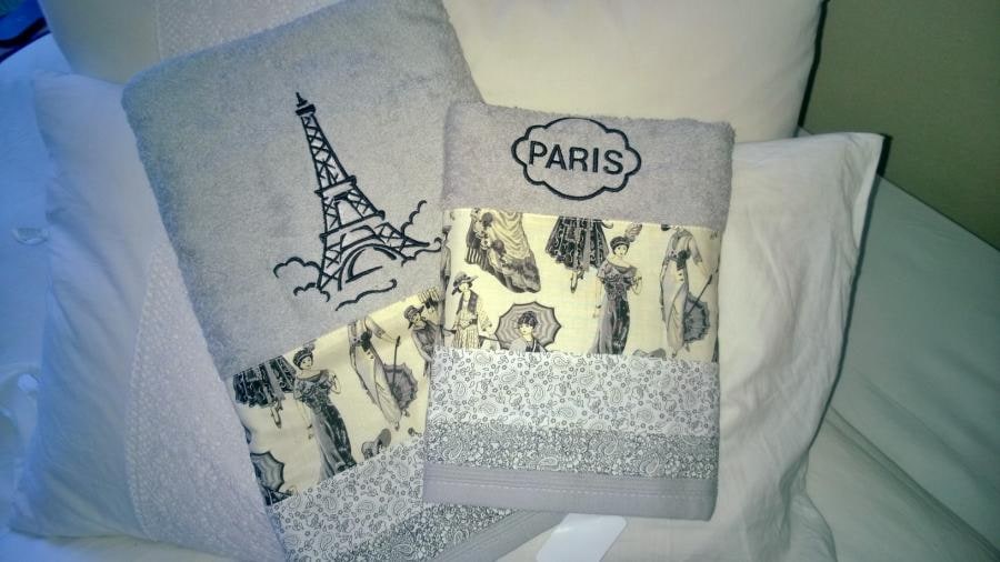 Glodina embroidered towel set. Hand towel and bath towel