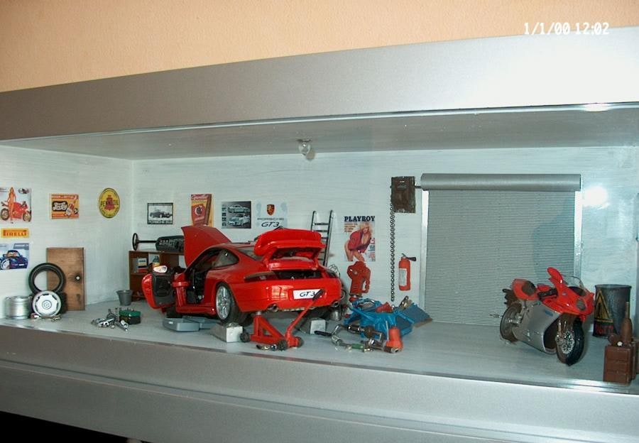 porche garage